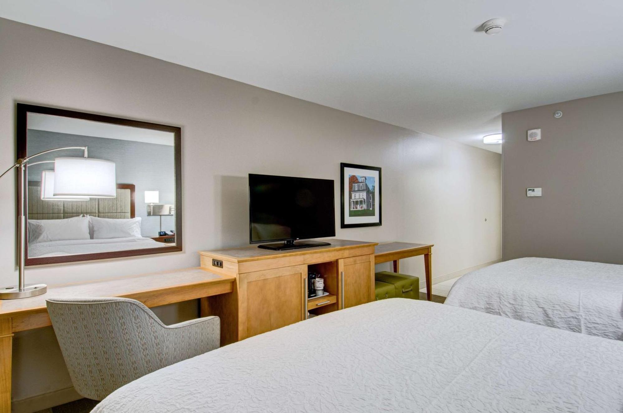 Hampton Inn Boston - Westborough Exterior foto